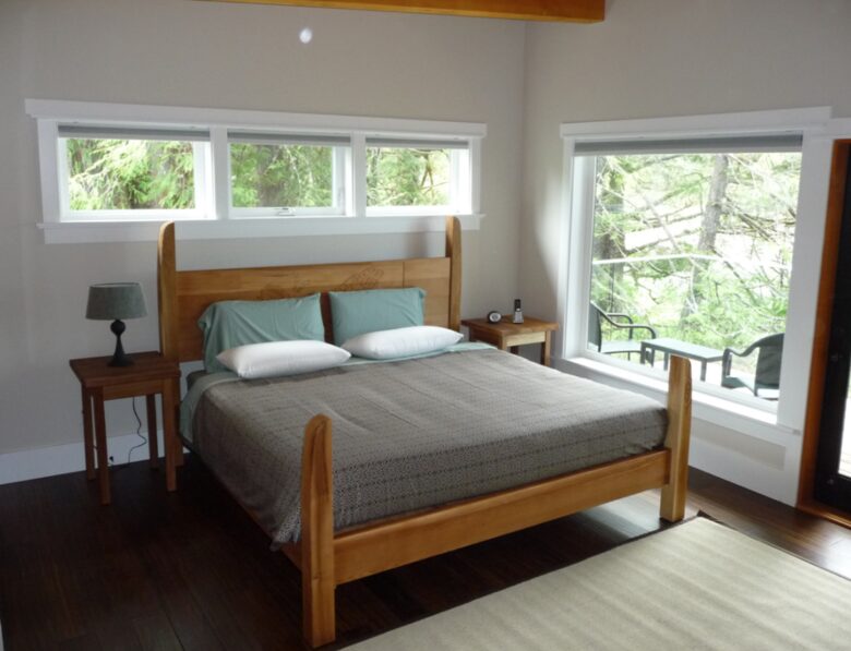 Jensen’s Bay Waterfront Wonderland - Tofino, Canada