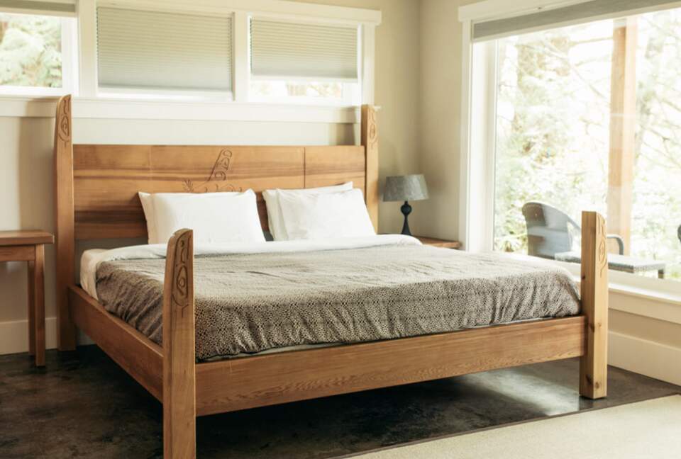 Jensen’s Bay Waterfront Wonderland - Tofino, Canada