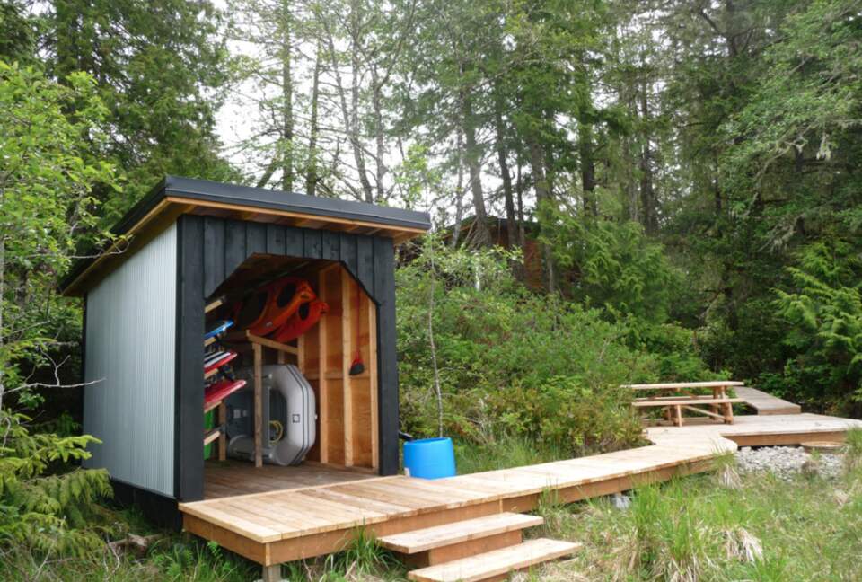 Jensen’s Bay Waterfront Wonderland - Tofino, Canada