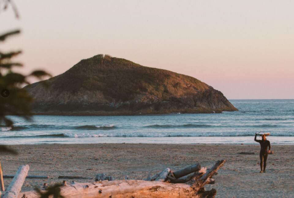 Jensen’s Bay Waterfront Wonderland - Tofino, Canada