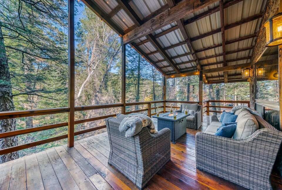 Riverbank Swank | Rustic Luxury Cabin with Hot Tub - Ruidoso, New Mexico