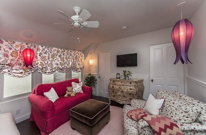 Malibu Beach Bungalow - Malibu, California