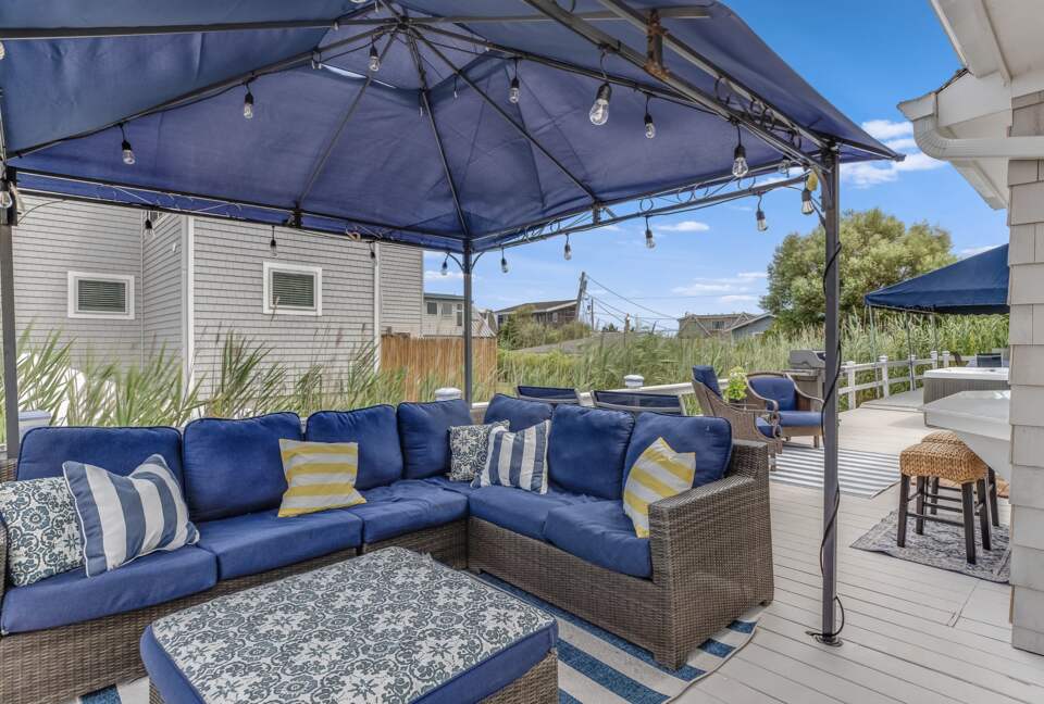 Dune Roe - Westhampton Beach, New York