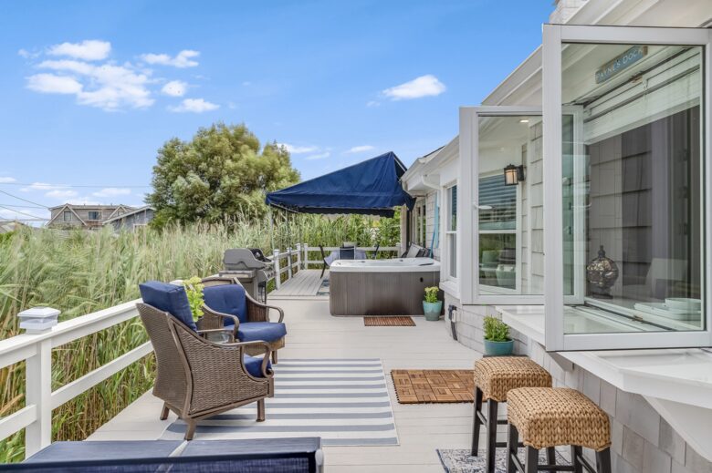 Dune Roe - Westhampton Beach, New York