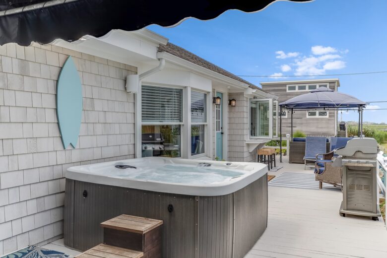 Dune Roe - Westhampton Beach, New York