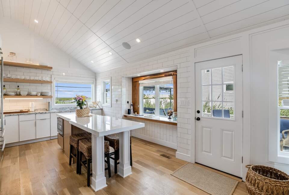 Dune Roe - Westhampton Beach, New York