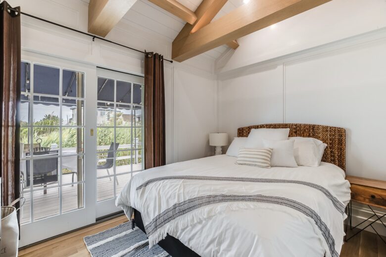 Dune Roe - Westhampton Beach, New York