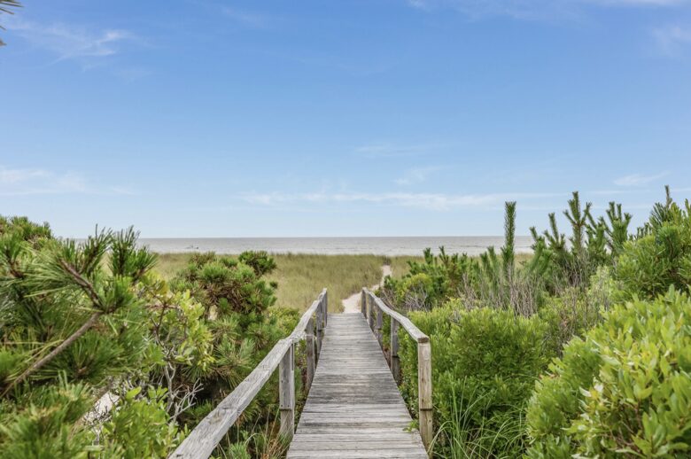 Dune Roe - Westhampton Beach, New York