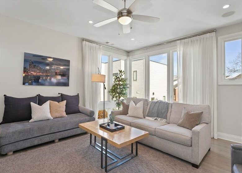 Nashville Executive Retreat | Between Music Row & Downtown - Nashville, Tennessee