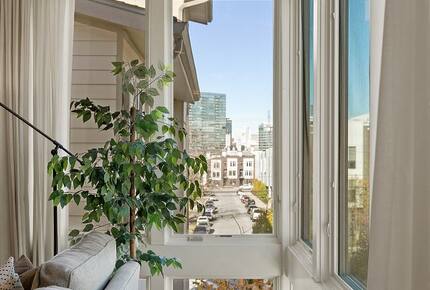 Nashville Executive Retreat | Between Music Row & Downtown - Nashville, Tennessee