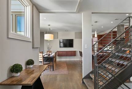 Nashville Executive Retreat | Between Music Row & Downtown - Nashville, Tennessee