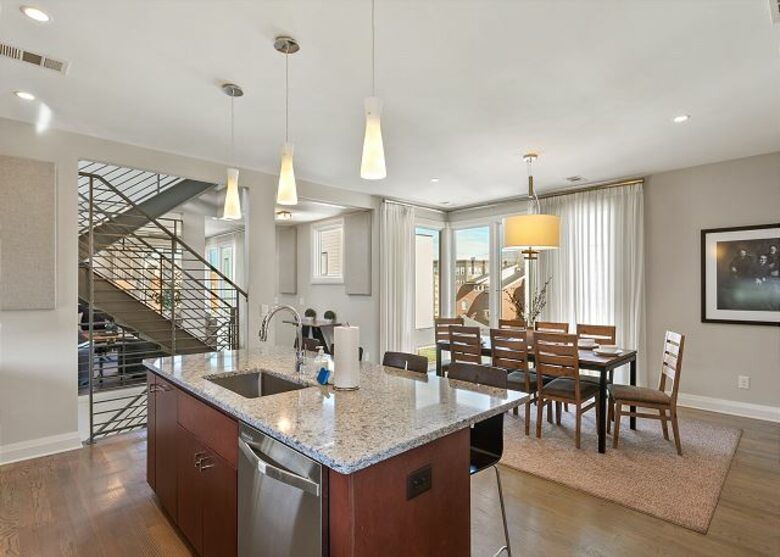 Nashville Executive Retreat | Between Music Row & Downtown - Nashville, Tennessee