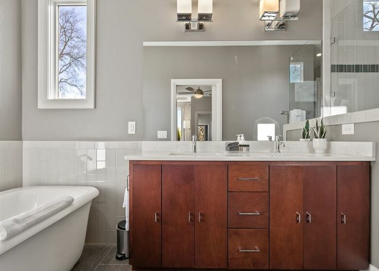 Nashville Executive Retreat | Between Music Row & Downtown - Nashville, Tennessee