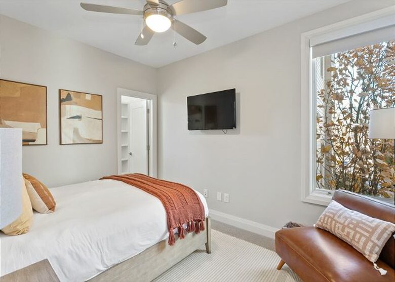 Nashville Executive Retreat | Between Music Row & Downtown - Nashville, Tennessee