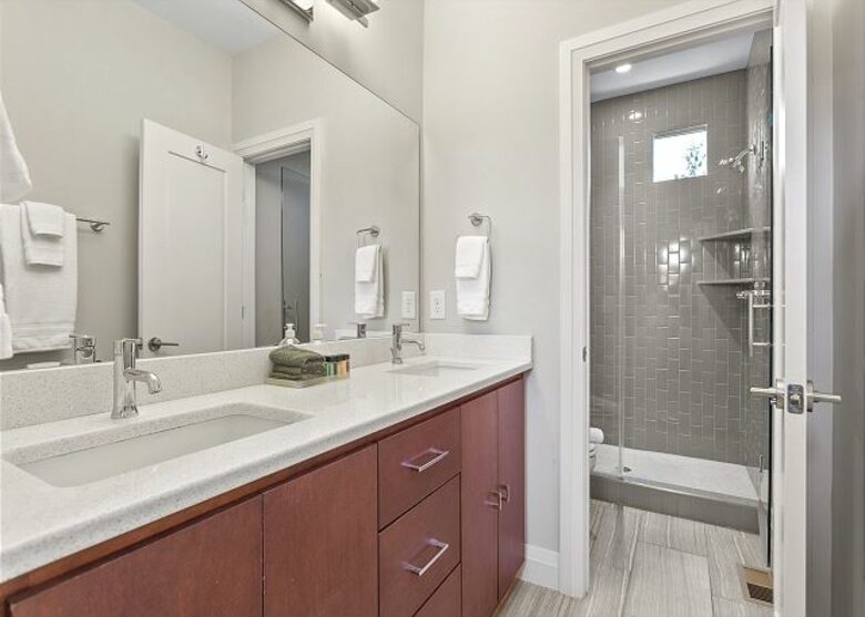 Nashville Executive Retreat | Between Music Row & Downtown - Nashville, Tennessee