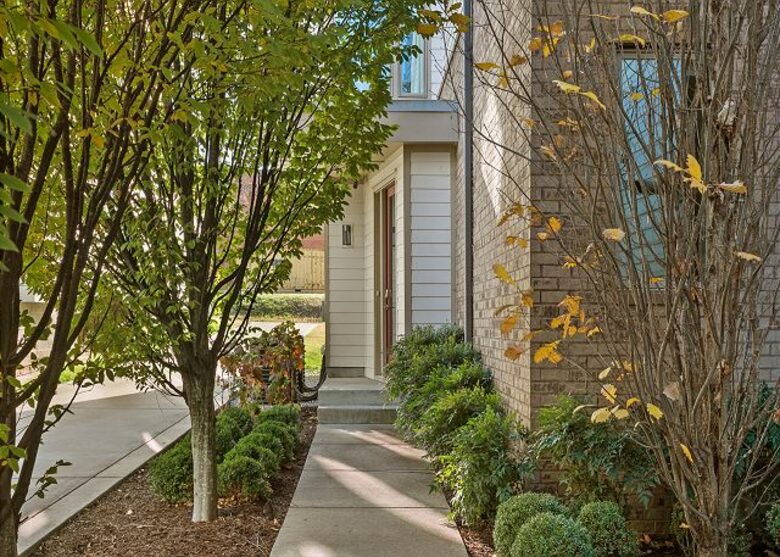 Nashville Executive Retreat | Between Music Row & Downtown - Nashville, Tennessee