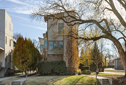 Nashville Executive Retreat | Between Music Row & Downtown - Nashville, Tennessee