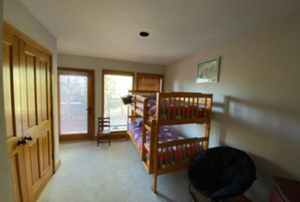 Spacious Mountain Home with Gorgeous Views - Truckee, California