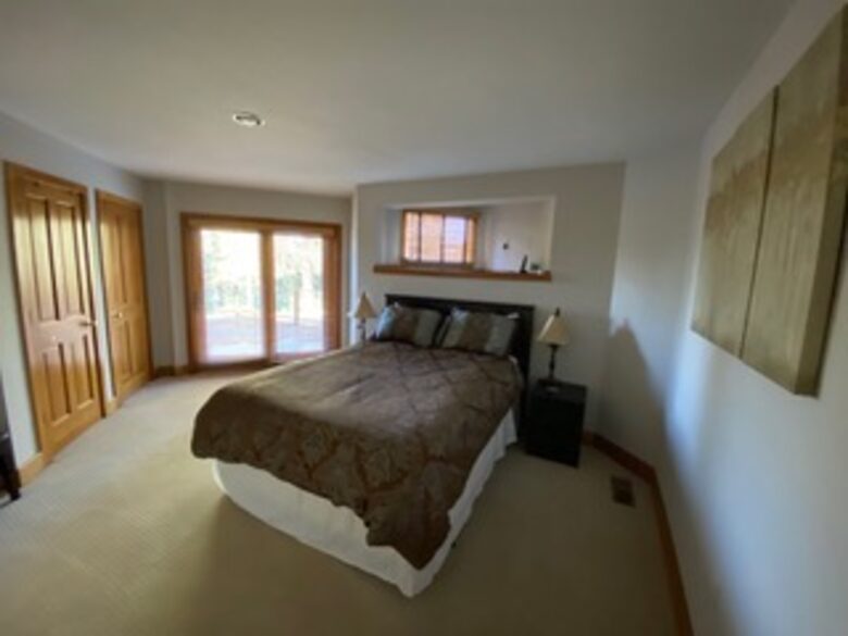 Spacious Mountain Home with Gorgeous Views - Truckee, California