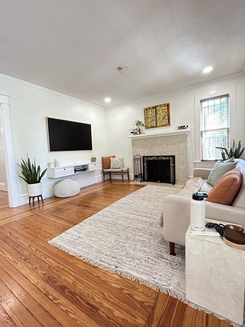 Craftsman Bungalow in Historic Kenwood - 3 Blocks to Central Ave! - St. Petersburg, Florida