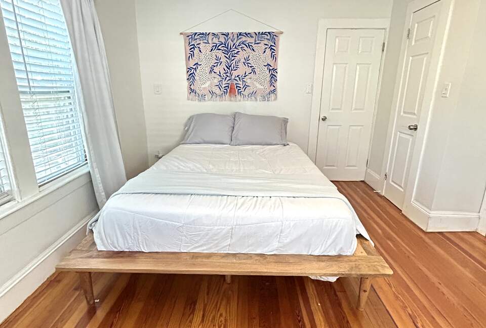 Craftsman Bungalow in Historic Kenwood - 3 Blocks to Central Ave! - St. Petersburg, Florida