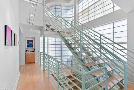 Le Reve Oceanfront Retreat - Oxnard, California