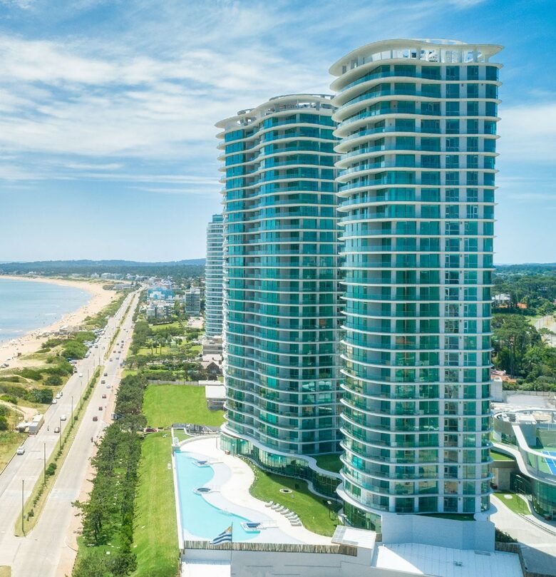 Luxury Condo in Fendi Chateau - Punta del este, Uruguay