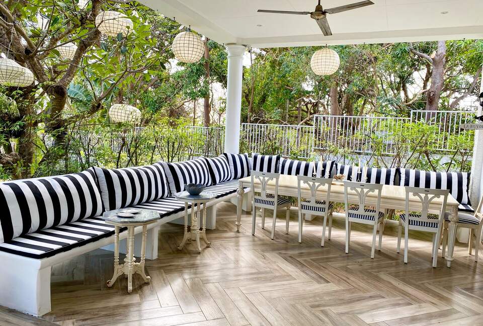 Villa La Nuvola (The Cloud) - Manila (Greater Manila), Philippines