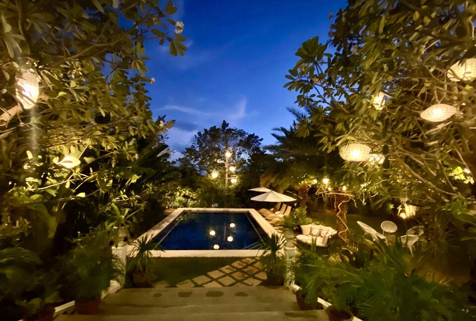 Villa La Nuvola (The Cloud) - Manila (Greater Manila), Philippines