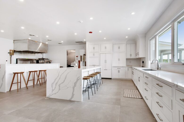 Cedar Cove Retreat | 13 Bedrooms Waterfront Estate with, Pool, Gym, and more - St. Michaels, Maryland