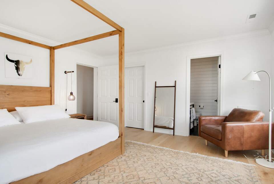 Cedar Cove Retreat | 13 Bedrooms Waterfront Estate with, Pool, Gym, and more - St. Michaels, Maryland