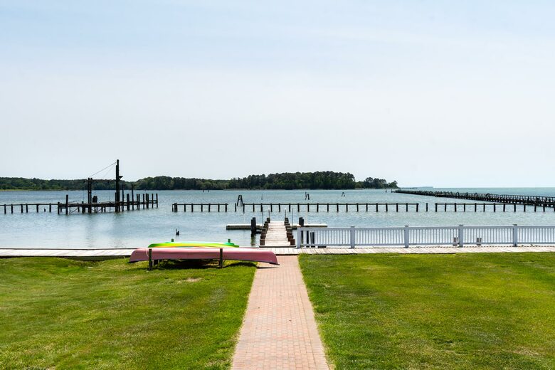 Cedar Cove Retreat | 13 Bedrooms Waterfront Estate with, Pool, Gym, and more - St. Michaels, Maryland