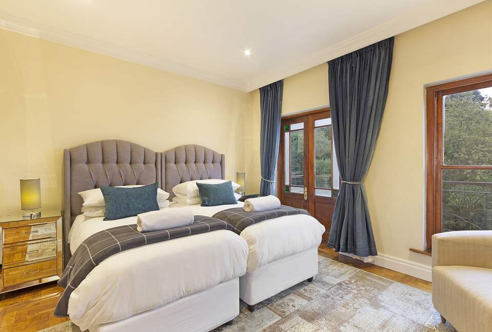 Lyonesse House | Lyons Den - Cape Town, South Africa