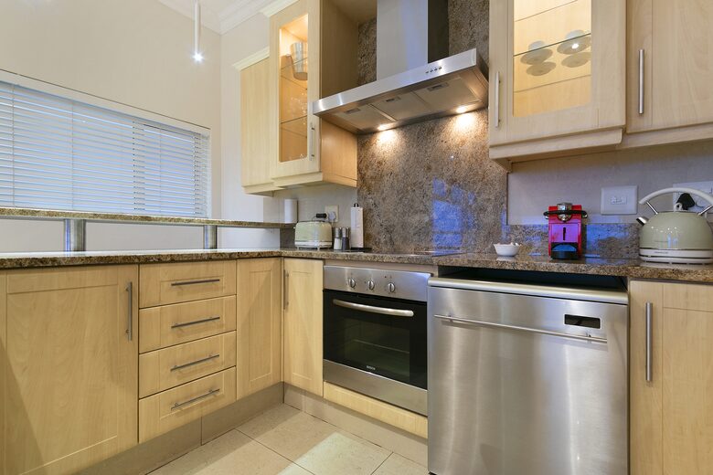 Lyonesse House | Lyons Den - Cape Town, South Africa