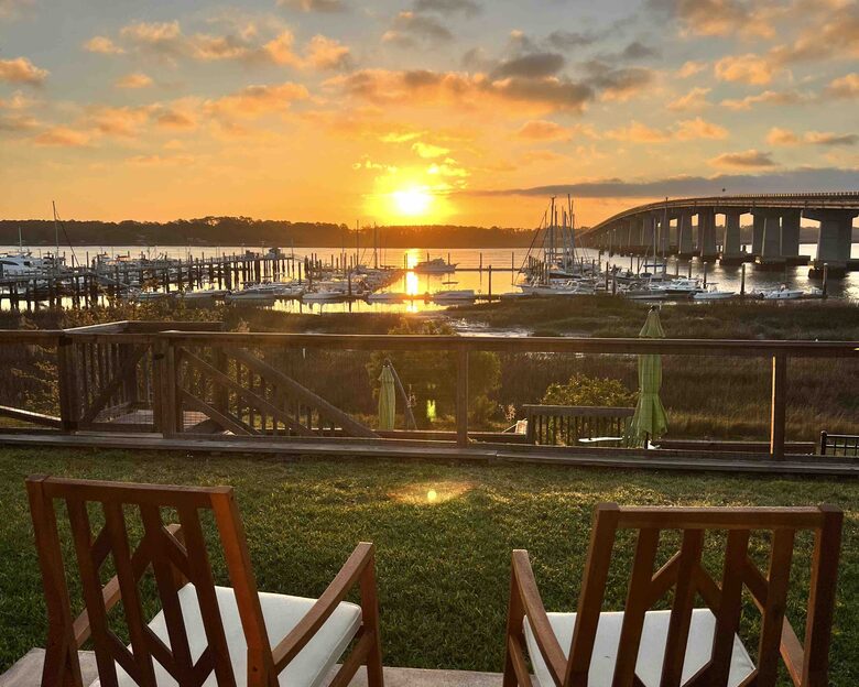 High Tides Riverfront Cottage - Port Royal, South Carolina