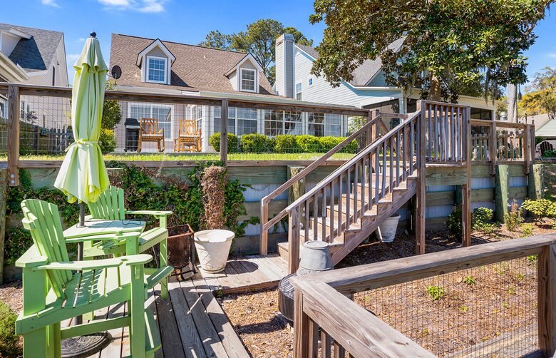 High Tides Riverfront Cottage - Port Royal, South Carolina