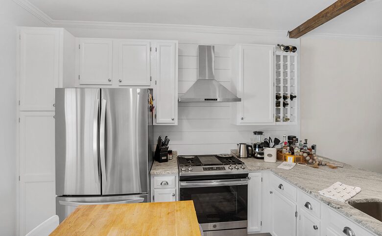 High Tides Riverfront Cottage - Port Royal, South Carolina