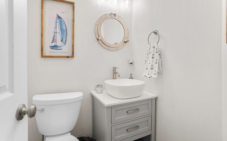 High Tides Riverfront Cottage - Port Royal, South Carolina