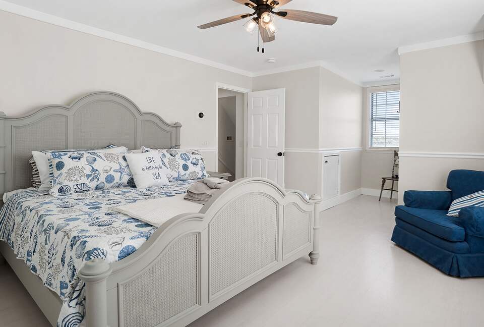 High Tides Riverfront Cottage - Port Royal, South Carolina