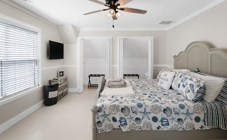 High Tides Riverfront Cottage - Port Royal, South Carolina