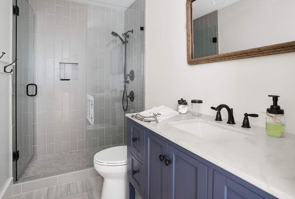 High Tides Riverfront Cottage - Port Royal, South Carolina