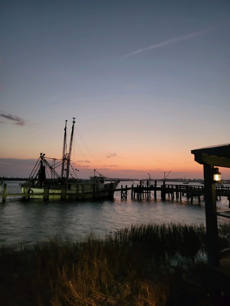 High Tides Riverfront Cottage - Port Royal, South Carolina