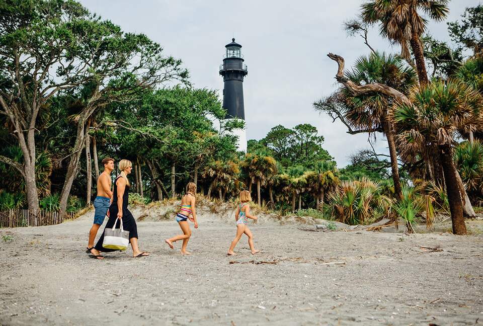 High Tides Riverfront Cottage - Port Royal, South Carolina