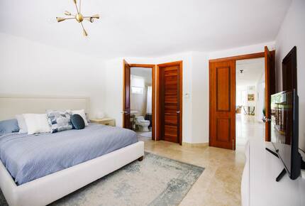 Dorado Beach House 4 Bedroom with Access to Resort Amenities (Fee) - Dorado, Puerto Rico