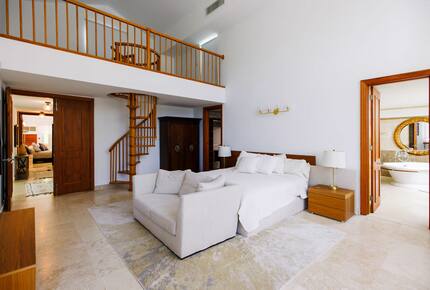 Dorado Beach House 4 Bedroom with Access to Resort Amenities (Fee) - Dorado, Puerto Rico