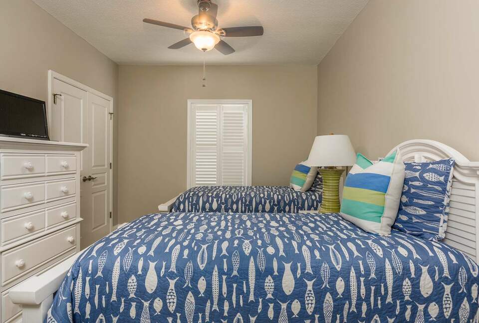 St. Simons Grand #321 | Oceanfront Condo with Balcony, Swimming Pool and Boardwalk to Beach - St Simons, Georgia