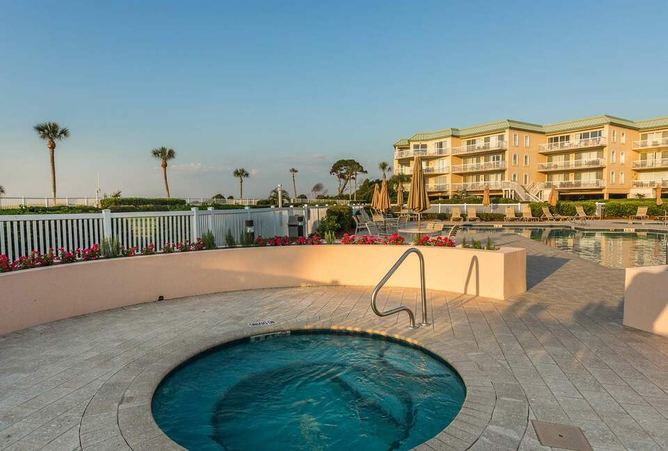 St. Simons Grand #321 | Oceanfront Condo with Balcony, Swimming Pool and Boardwalk to Beach - St Simons, Georgia