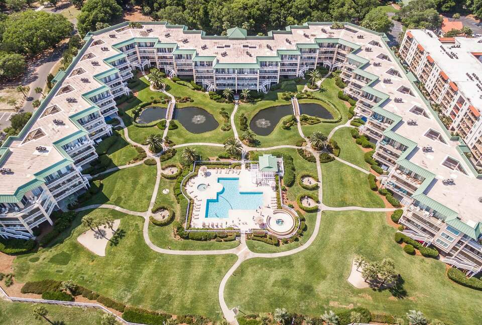 St. Simons Grand #321 | Oceanfront Condo with Balcony, Swimming Pool and Boardwalk to Beach - St Simons, Georgia