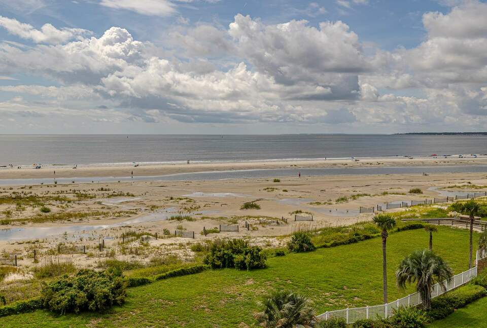 St. Simons Grand #321 | Oceanfront Condo with Balcony, Swimming Pool and Boardwalk to Beach - St Simons, Georgia