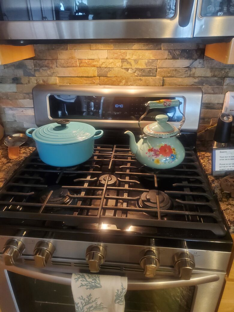 Whale Cove Oceanfront Dream - Depoe Bay, Oregon